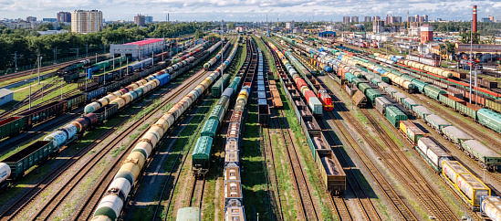 Погрузка чёрных металлов на сети РЖД выросла на 2,5% в сентябре, лома — на 50,2%